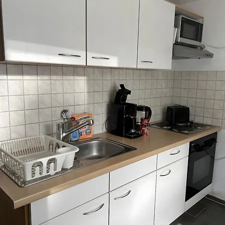 Ferienwohnung In アパート *